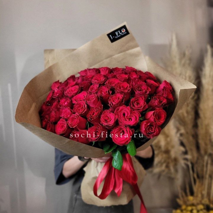 63 красных роз вайт в Орле