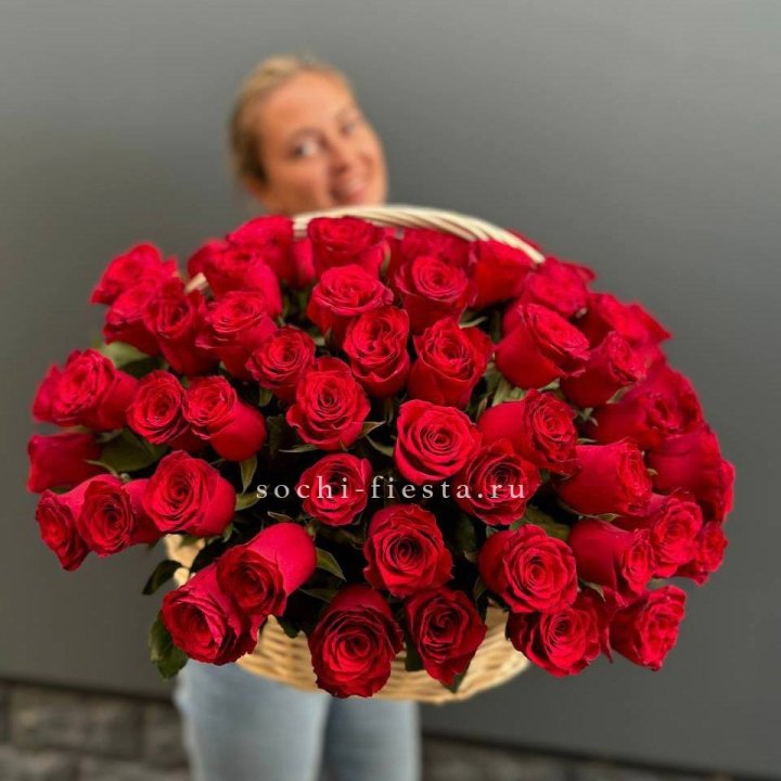 101 красная роза в корзине   в Орле