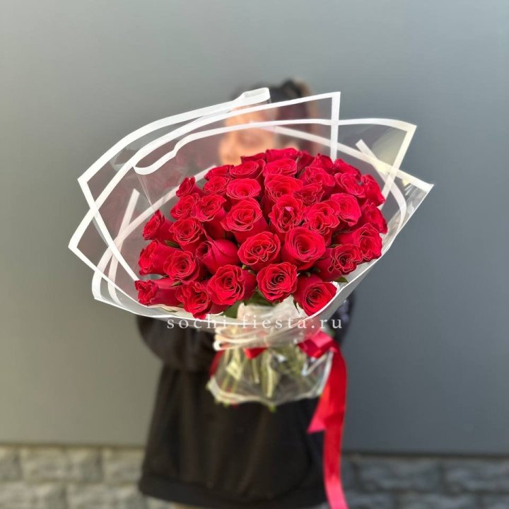 31 красная роза в Орле