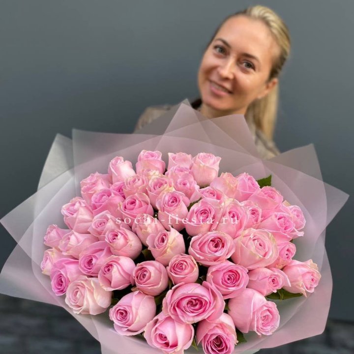 51 розовая роза в Орле