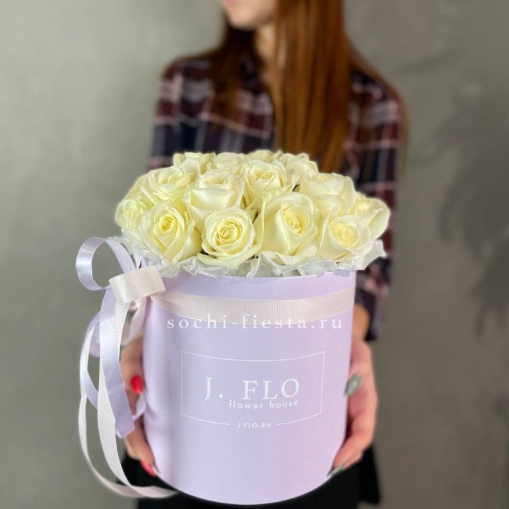 25 роз в цилиндре  в Орле