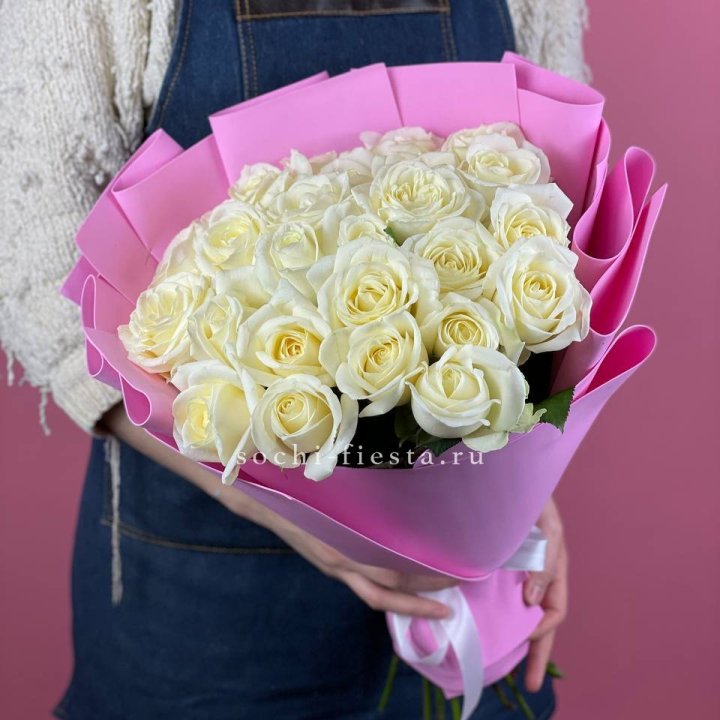 25 белых роз в Орле