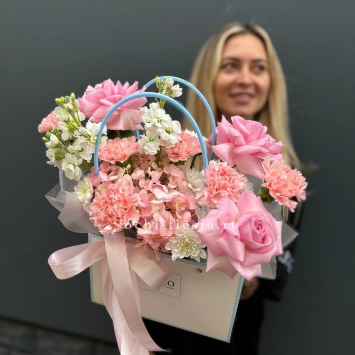 Сумочка "Бал цветов" в Орле