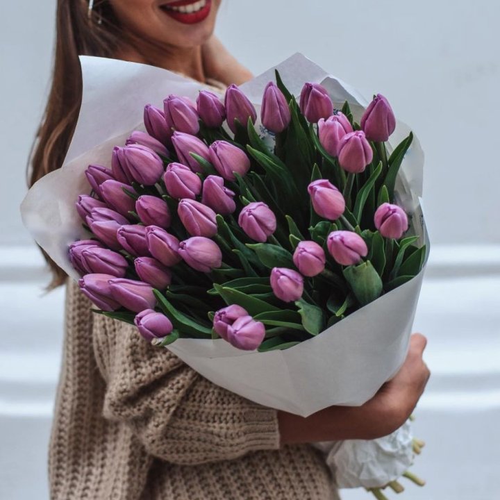 39 сиреневых тюльпанов в Орле