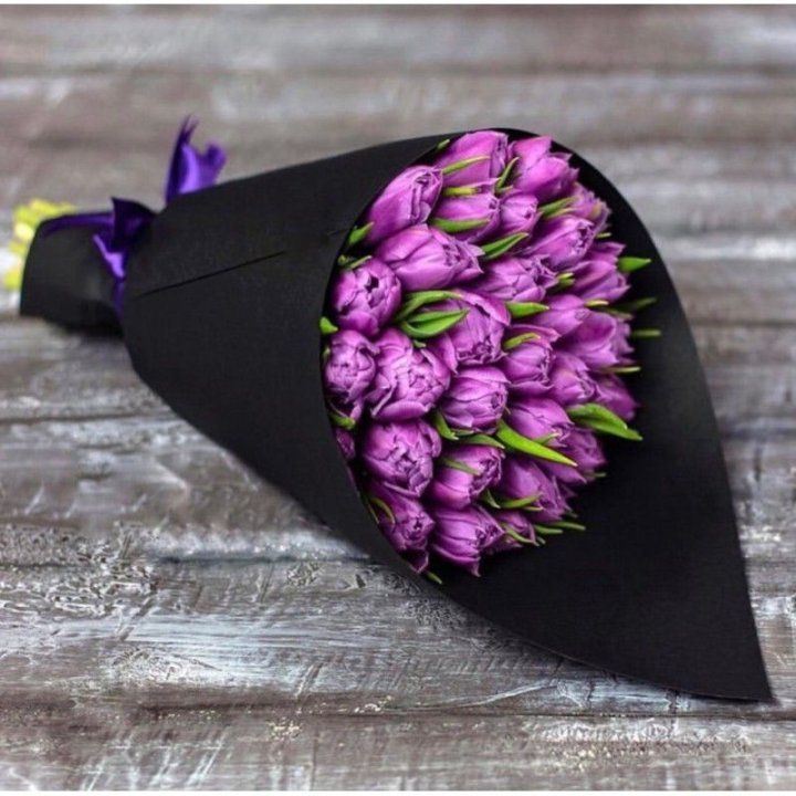 Пионовидные тюльпаны блэк в Орле